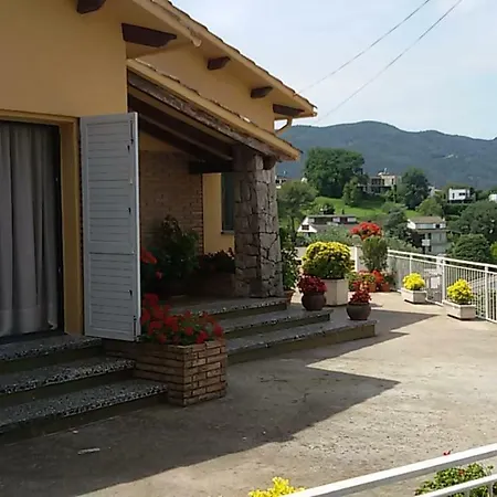 El Raco Del Puig Holiday home *