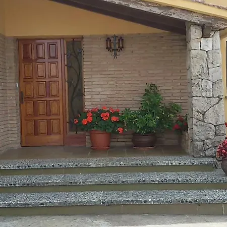 El Raco Del Puig Holiday home Banyoles